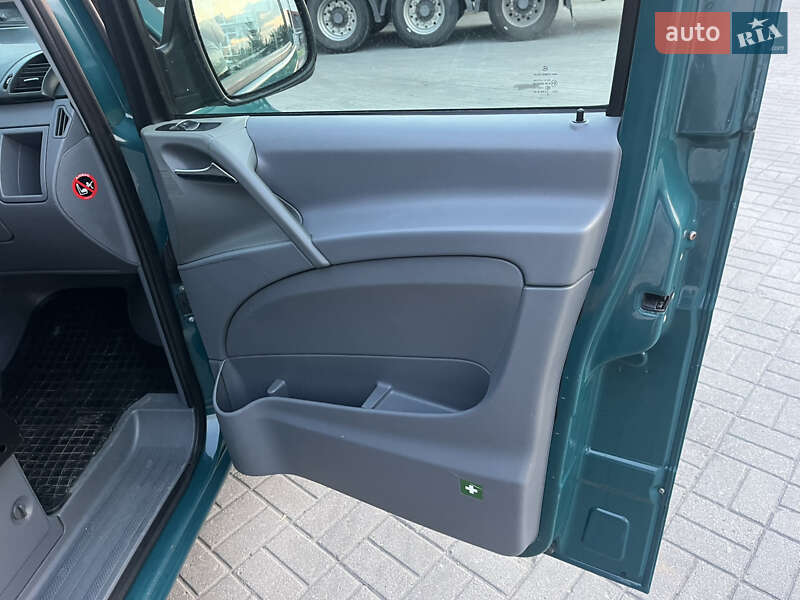 Мінівен Mercedes-Benz Vito 2009 в Калуші