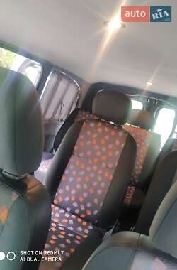 Мікроавтобус Mercedes-Benz Vito 2005 в 
