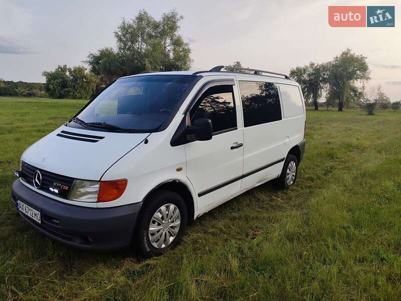Минивэн Mercedes-Benz Vito 2003 в Краснограде
