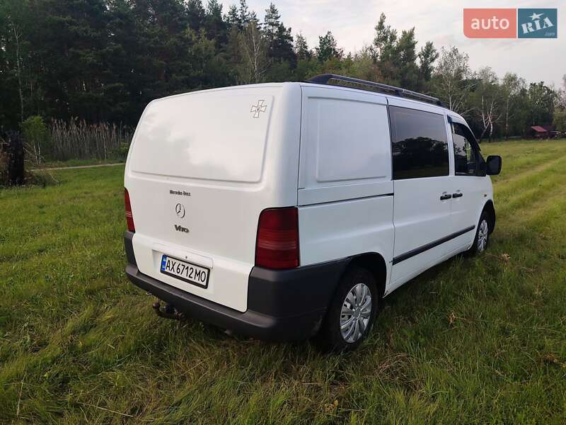 Минивэн Mercedes-Benz Vito 2003 в Краснограде