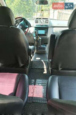 Минивэн Mercedes-Benz Vito 2005 в 
