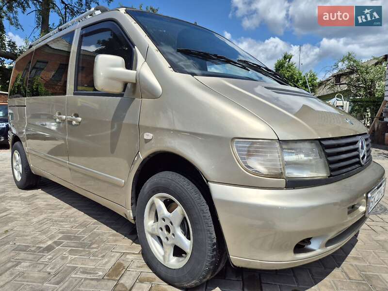 Минивэн Mercedes-Benz Vito 2003 в 