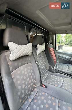 Грузовой фургон Mercedes-Benz Vito 2006 в 