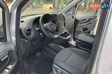 Грузовой фургон Mercedes-Benz Vito 2021 в 