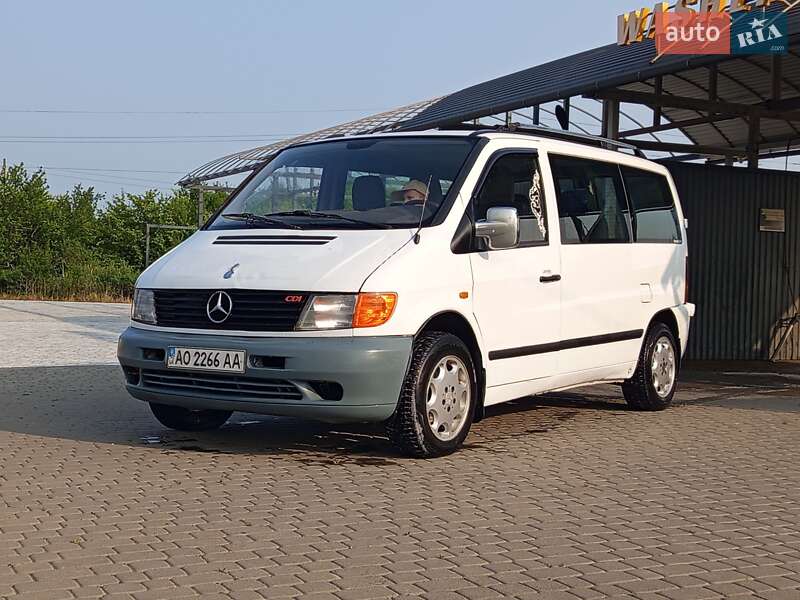 Минивэн Mercedes-Benz Vito 2000 в 