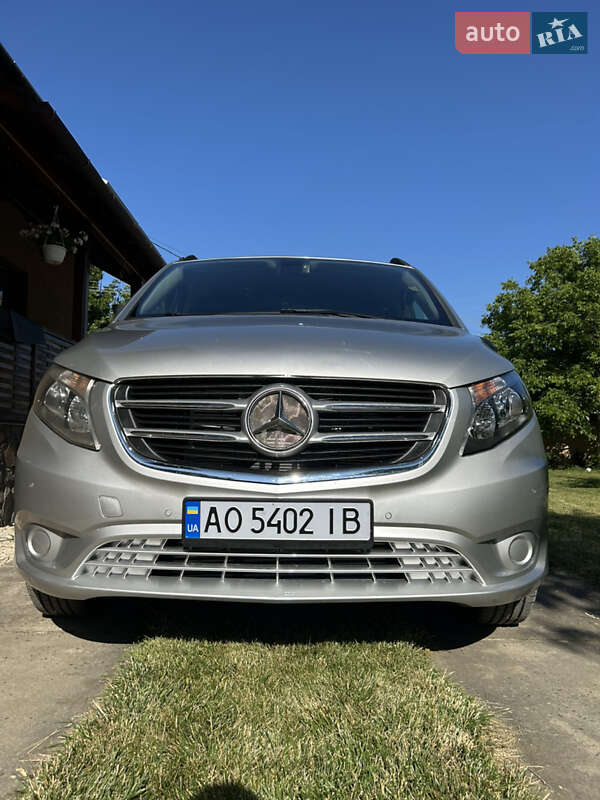 Минивэн Mercedes-Benz Vito 2016 в Берегово