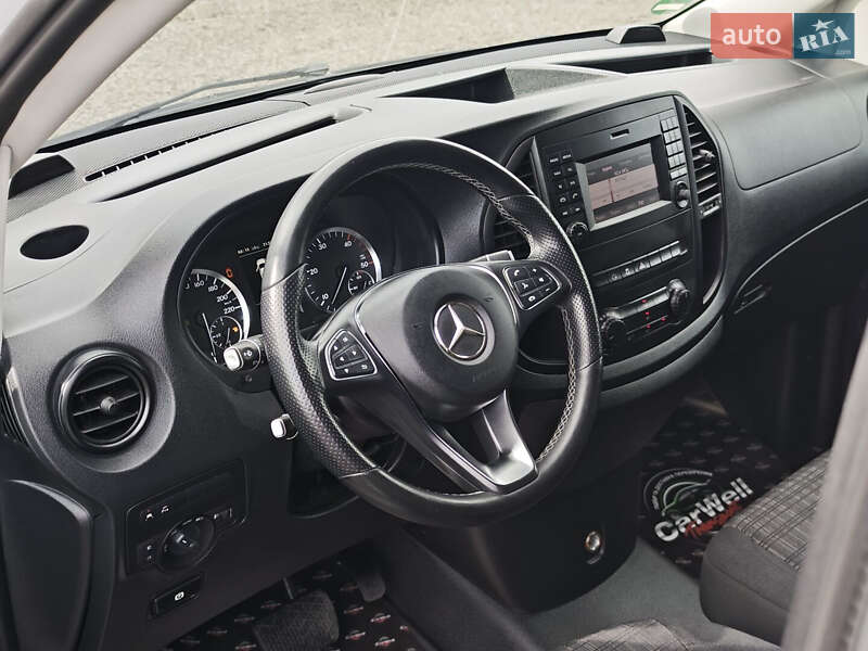 Вантажний фургон Mercedes-Benz Vito 2017 в Луцьку