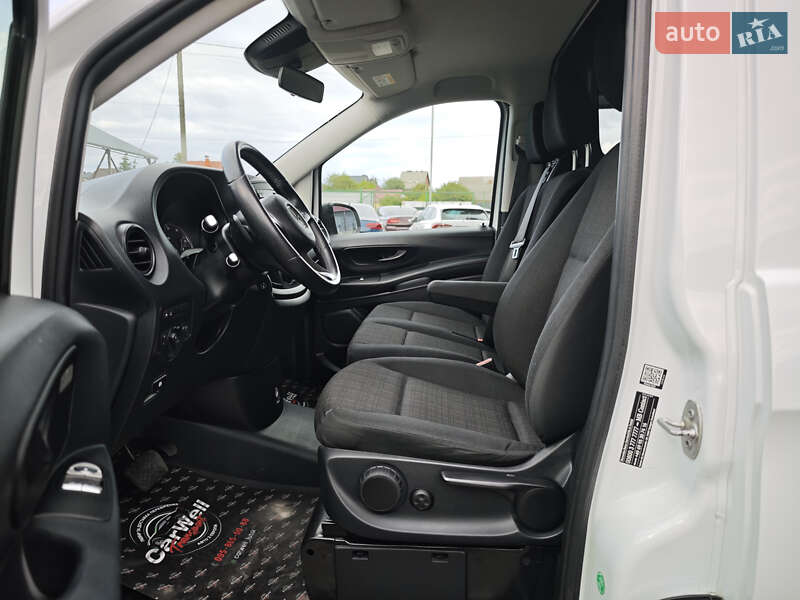 Вантажний фургон Mercedes-Benz Vito 2017 в Луцьку