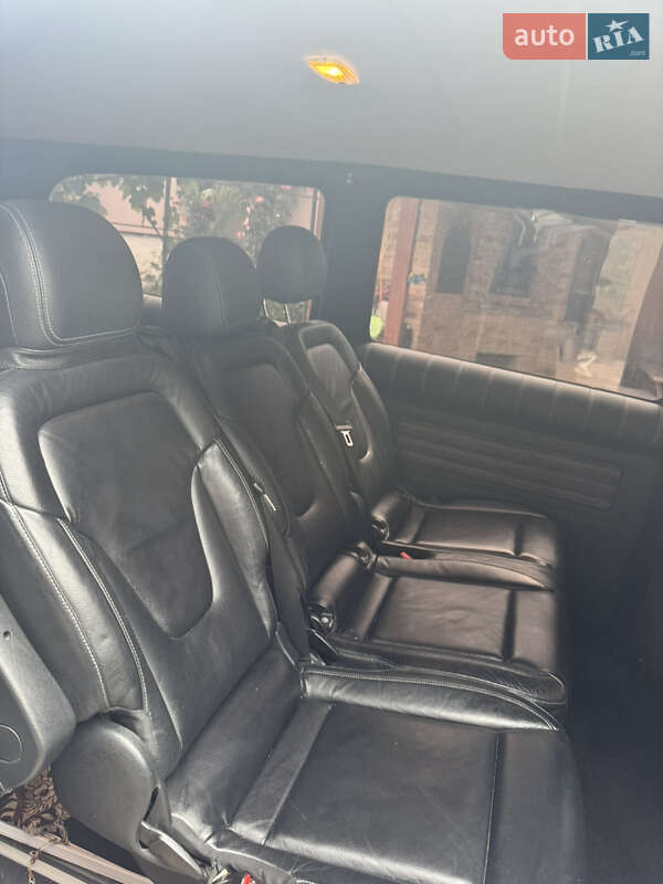 Минивэн Mercedes-Benz Vito 2015 в Черновцах