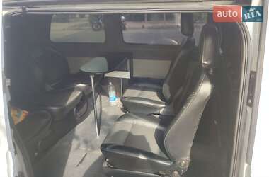 Минивэн Mercedes-Benz Vito 2004 в 