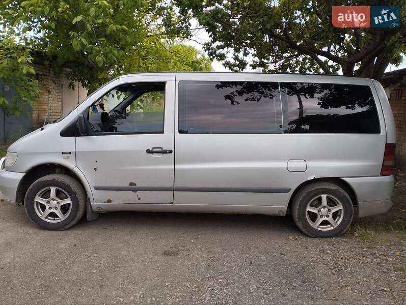 Минивэн Mercedes-Benz Vito 2000 в Покрове