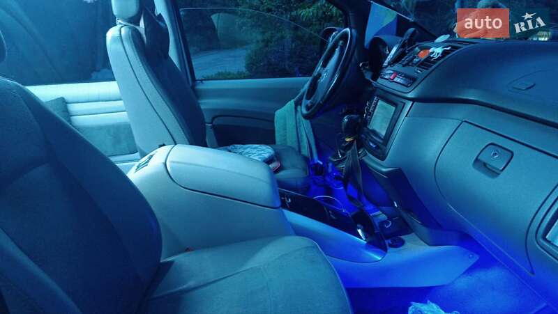 Мінівен Mercedes-Benz Vito 2006 в Сумах
