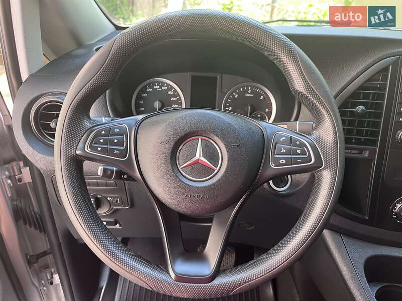 Мінівен Mercedes-Benz Vito 2019 в Івано-Франківську