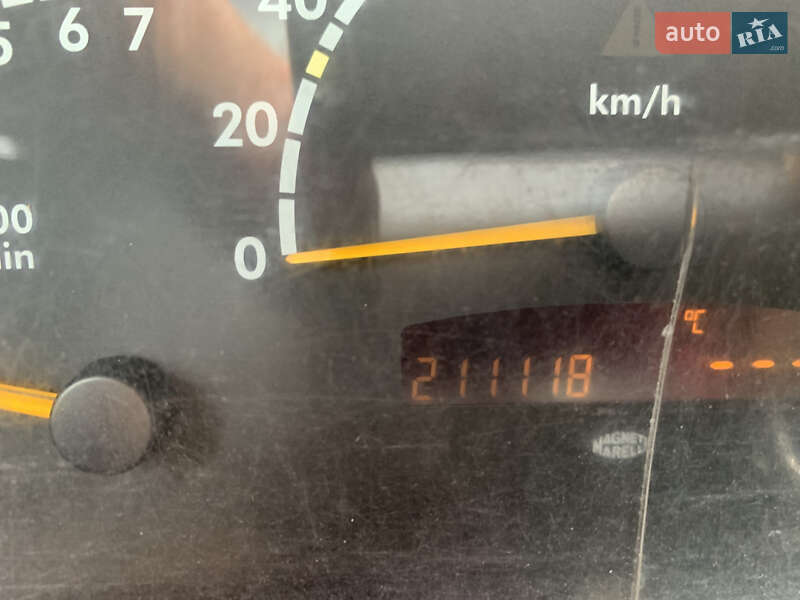 Минивэн Mercedes-Benz Vito 2003 в Киеве