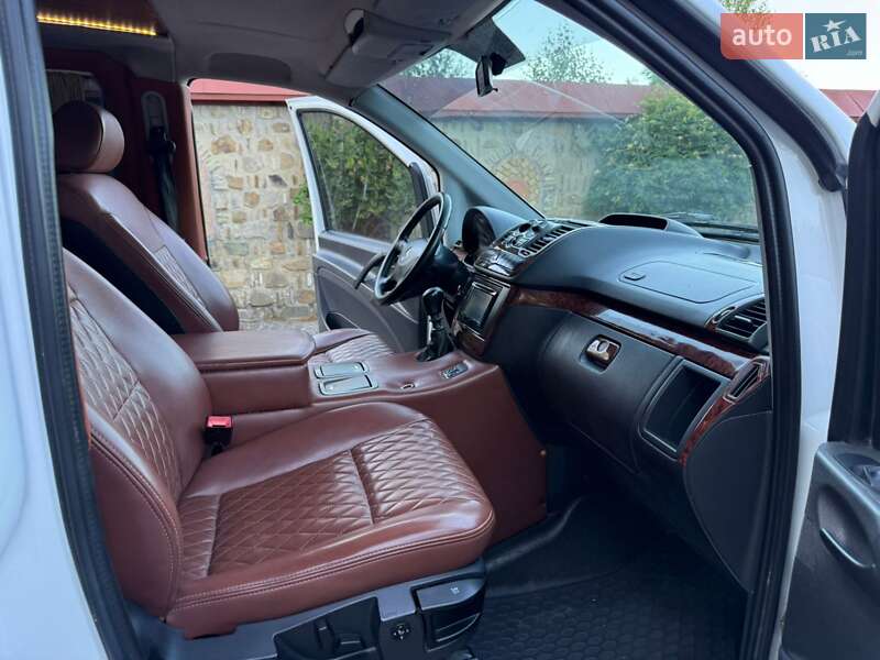Мінівен Mercedes-Benz Vito 2011 в Чернівцях