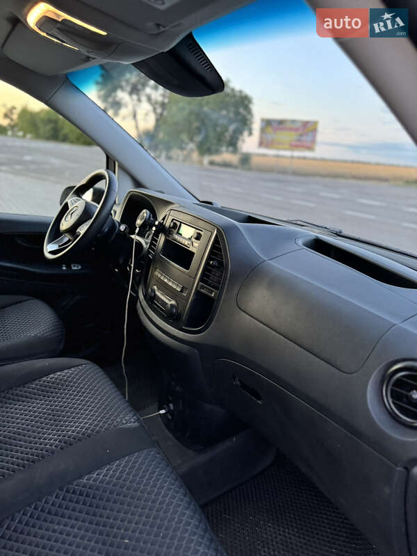 Минивэн Mercedes-Benz Vito 2022 в Доброславе