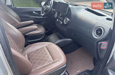 Минивэн Mercedes-Benz Vito 2017 в 