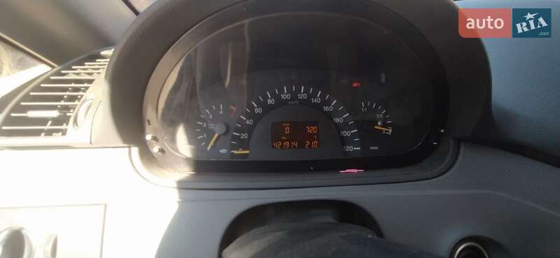 Минивэн Mercedes-Benz Vito 2005 в Тернополе