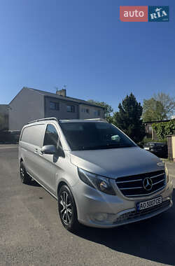 Грузовой фургон Mercedes-Benz Vito 2016 в Ужгороде