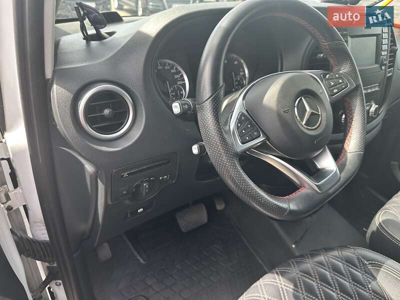Минивэн Mercedes-Benz Vito 2016 в Черновцах