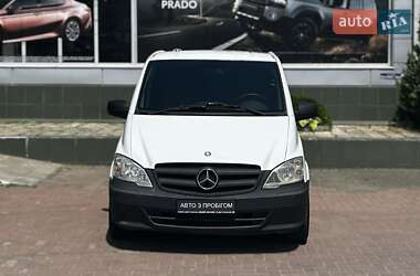 Вантажний фургон Mercedes-Benz Vito 2013 в Чернівцях