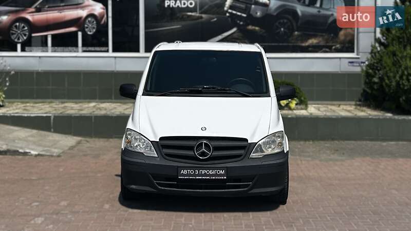 Грузовой фургон Mercedes-Benz Vito 2013 в Черновцах
