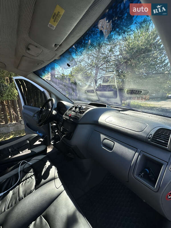 Минивэн Mercedes-Benz Vito 2005 в Калуше