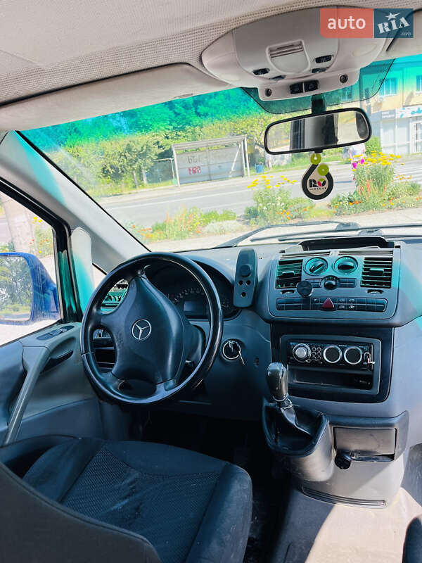 Мінівен Mercedes-Benz Vito 2005 в Кам'янець-Подільському