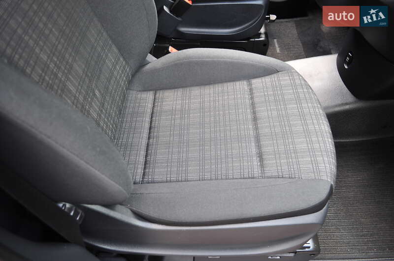 Грузовой фургон Mercedes-Benz Vito 2018 в Киеве