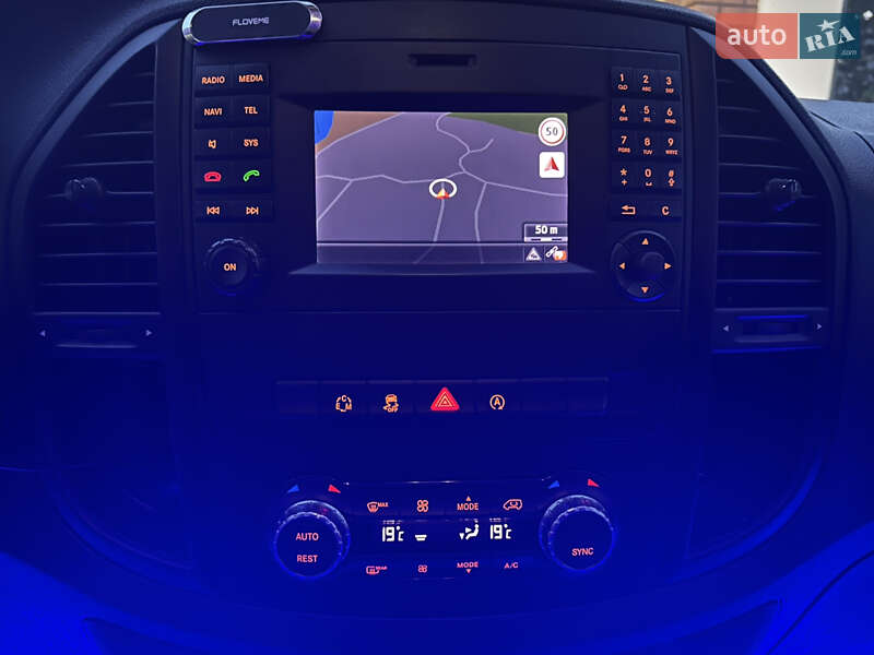 Минивэн Mercedes-Benz Vito 2016 в Черновцах
