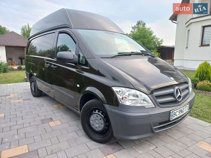 Вантажний фургон Mercedes-Benz Vito 2014 в Львові