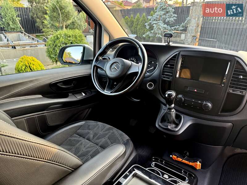Мінівен Mercedes-Benz Vito 2016 в Львові