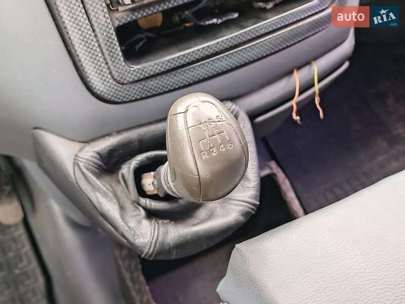 Мінівен Mercedes-Benz Vito 2003 в Харкові фото 18 Мінівен Mercedes-Benz Vito 2003 в Харкові