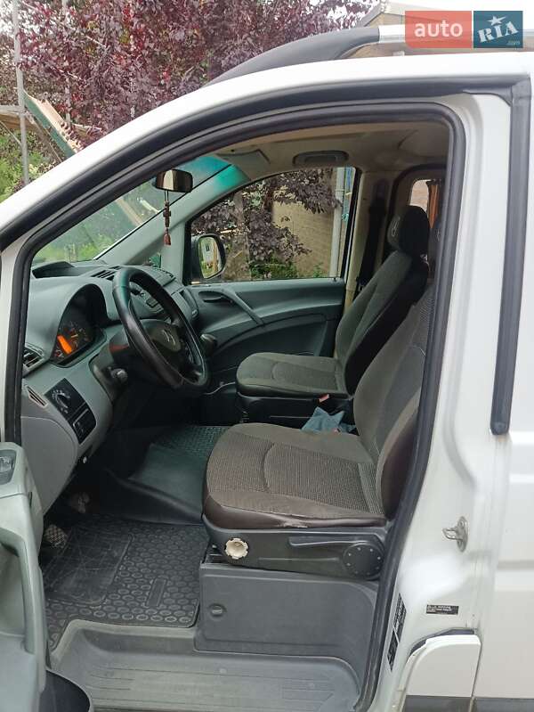 Минивэн Mercedes-Benz Vito 2008 в Калуше