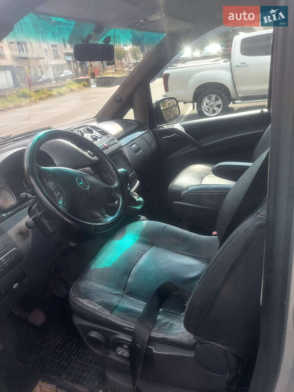 Мінівен Mercedes-Benz Vito 2009 в Києві