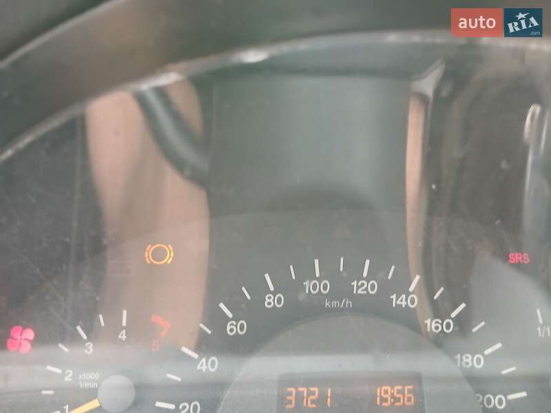 Минивэн Mercedes-Benz Vito 2004 в Никополе