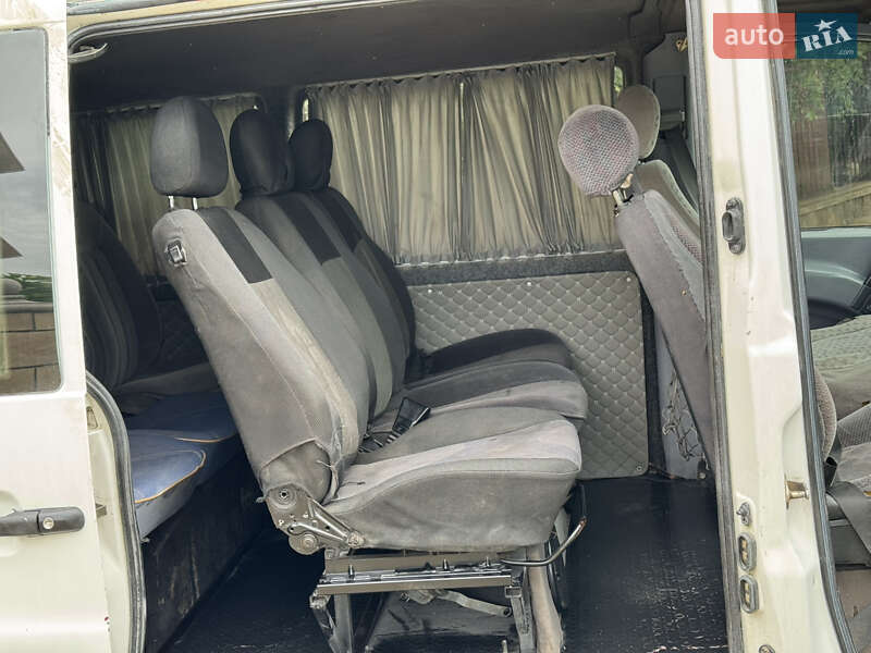 Минивэн Mercedes-Benz Vito 2000 в Черновцах