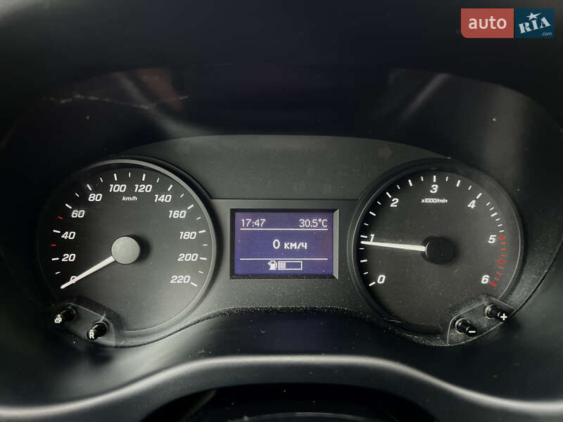 Минивэн Mercedes-Benz Vito 2020 в Киеве фото 19 Минивэн Mercedes-Benz Vito 2020 в Киеве