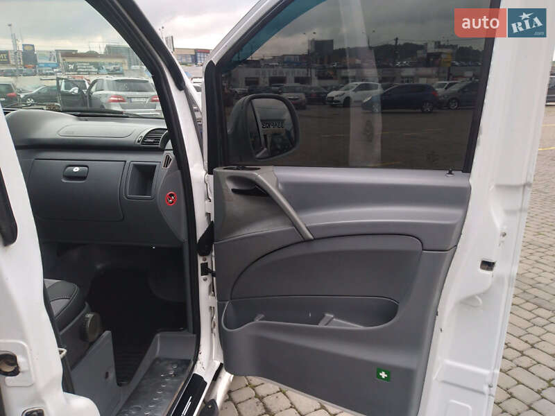 Мінівен Mercedes-Benz Vito 2008 в Чернівцях