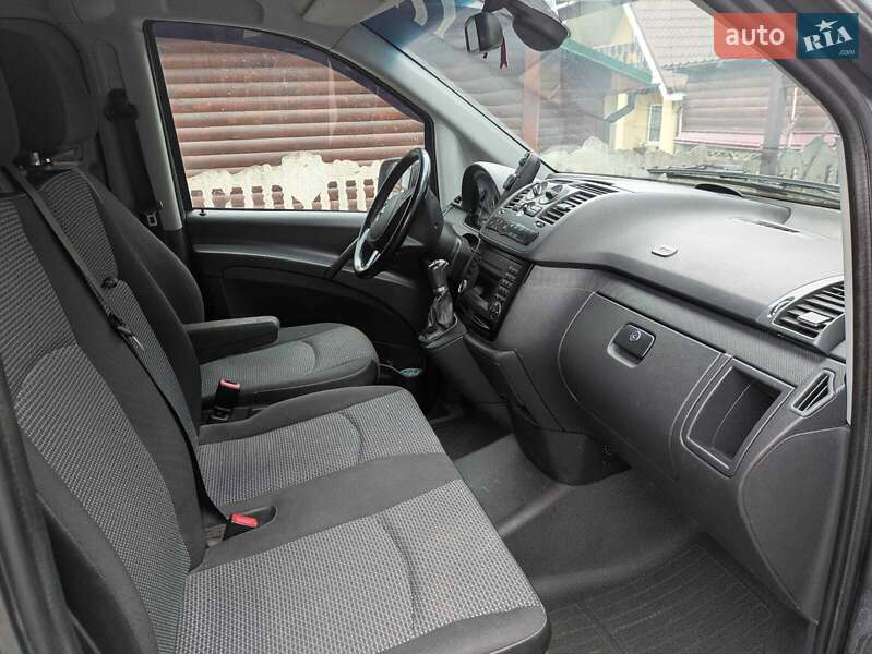 Минивэн Mercedes-Benz Vito 2013 в Киеве