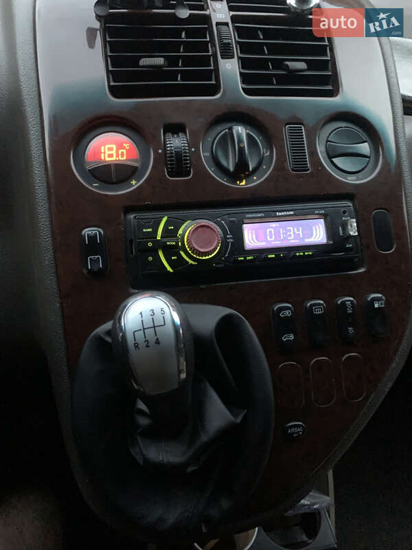 Мінівен Mercedes-Benz Vito 2001 в Вінниці