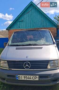Грузопассажирский фургон Mercedes-Benz Vito 2000 в Гадяче