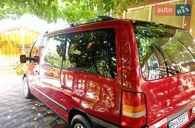 Минивэн Mercedes-Benz Vito 2000 в Килии