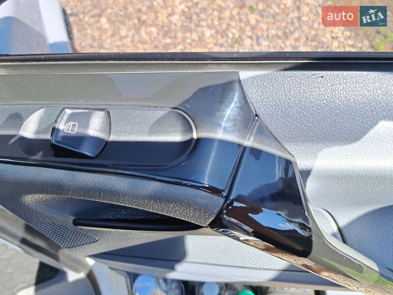 Минивэн Mercedes-Benz Vito 2008 в Шептицькому