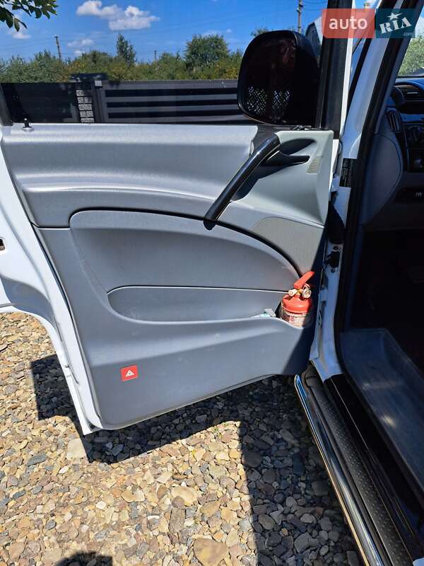 Минивэн Mercedes-Benz Vito 2008 в Шептицькому