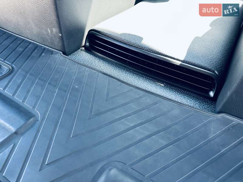 Минивэн Mercedes-Benz Vito 2021 в Одессе