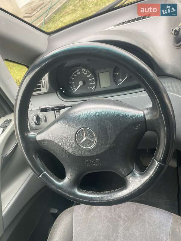 Мінівен Mercedes-Benz Vito 2005 в Снятині