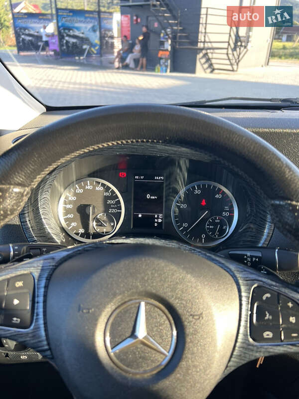 Минивэн Mercedes-Benz Vito 2015 в Косове фото 20 Минивэн Mercedes-Benz Vito 2015 в Косове