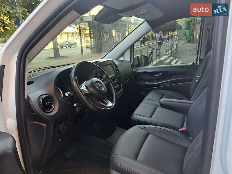 Минивэн Mercedes-Benz Vito 2020 в Черновцах