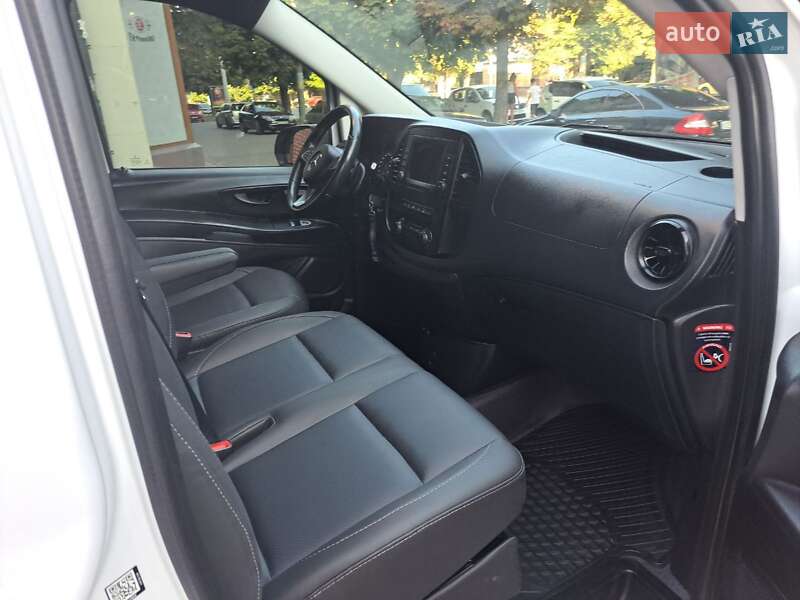 Минивэн Mercedes-Benz Vito 2020 в Черновцах